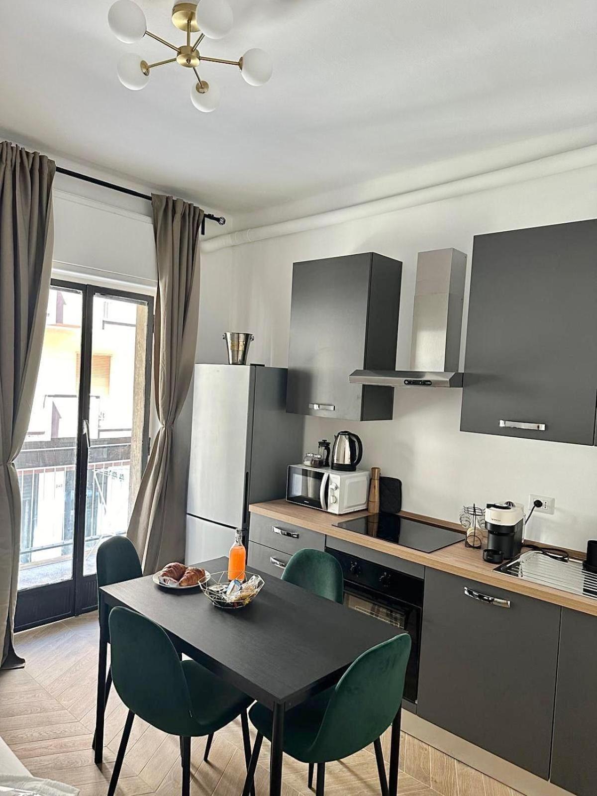 Suite Dante 262 Барі Екстер'єр фото